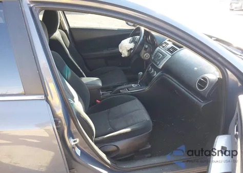 2010 Mazda Mazda6 I Touring z USA, uszkodzony, nr VIN 1YVHZ8CH3A5M36400